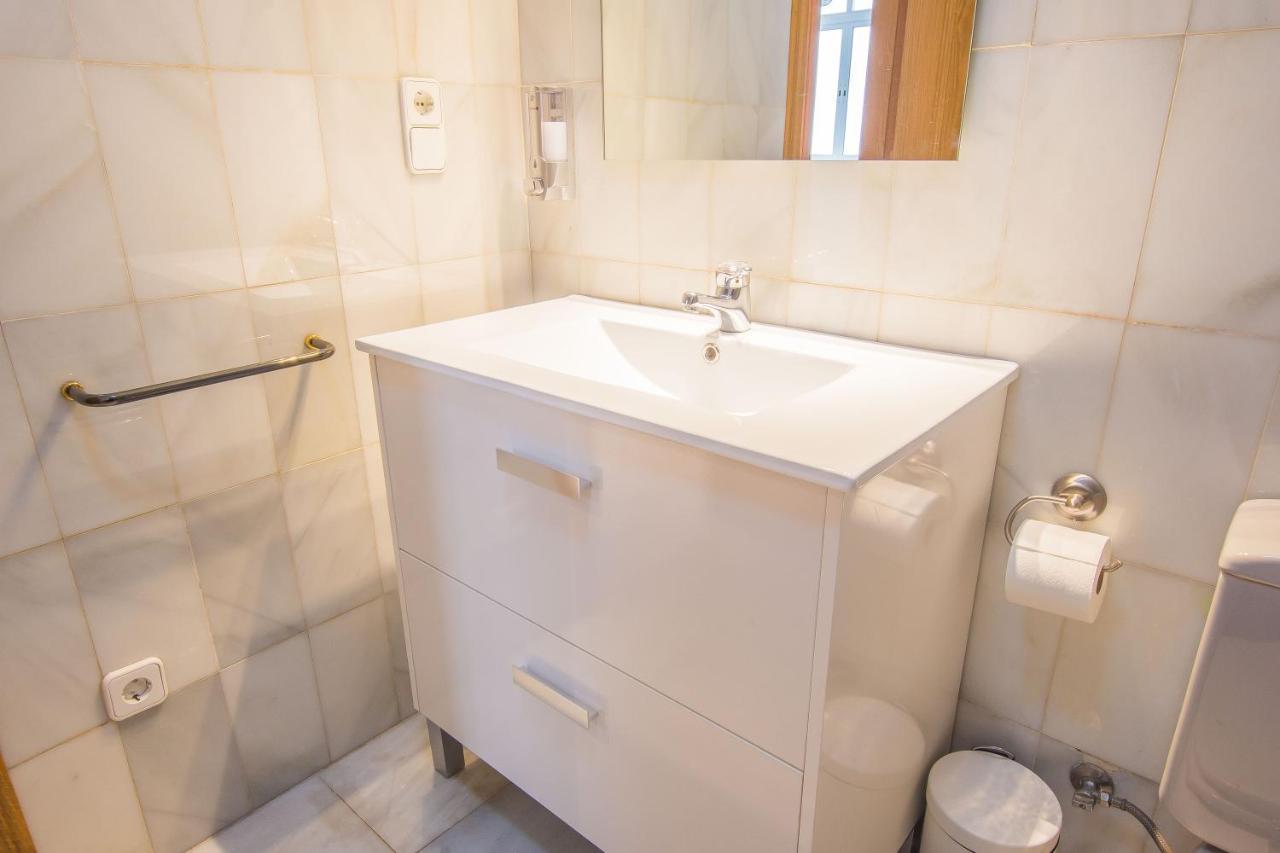 Qh Puerta Real Leilighet Granada Eksteriør bilde